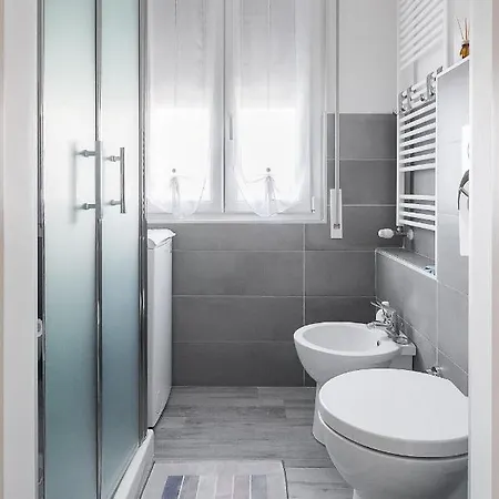 A Piazza Dell'unita By Wonderful Italy Apartment *