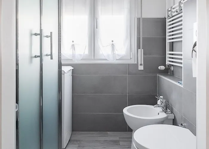 A Piazza Dell'unita By Wonderful Italy بولونيا