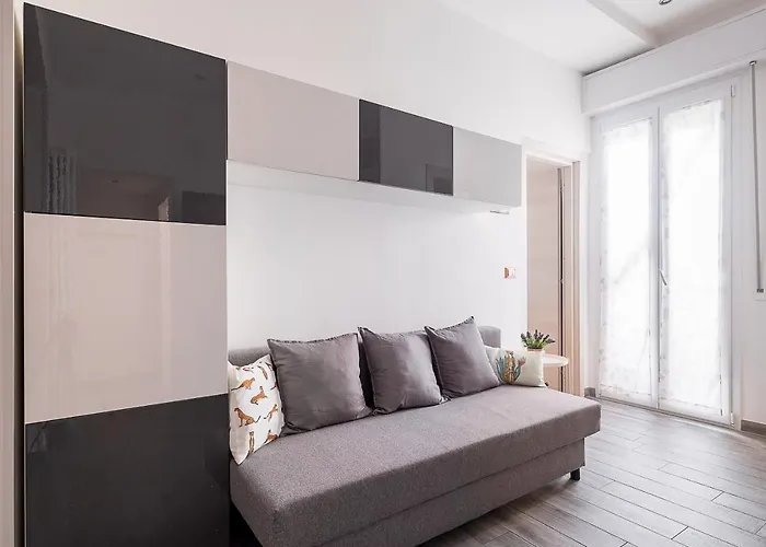 A Piazza Dell'unita By Wonderful Italy *